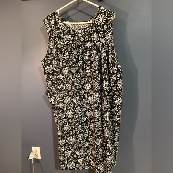 Handmade Black and White Patterned Dress - Picture 1 of 4